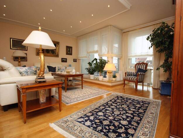 Wohnung zur Miete 1.730 € 3,5 Zimmer 131 m² 1. Geschoss frei ab 01.02.2026 Pfaffenhofen a d Ilm Pfaffenhofen 85276