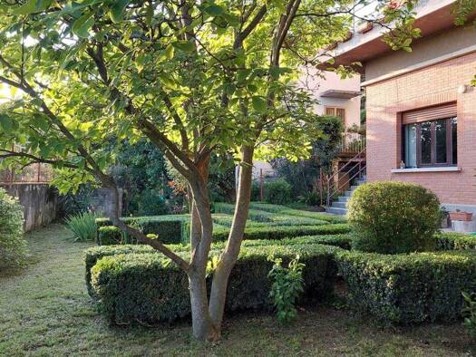 Studio zum Kauf 228.000 € 2 Zimmer 65 m² EG Trieste 34134