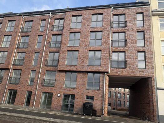 Wohnung zur Miete 1.343 € 3 Zimmer 89,5 m² Sachaustraße 10 Südfriedhof Kiel 24114