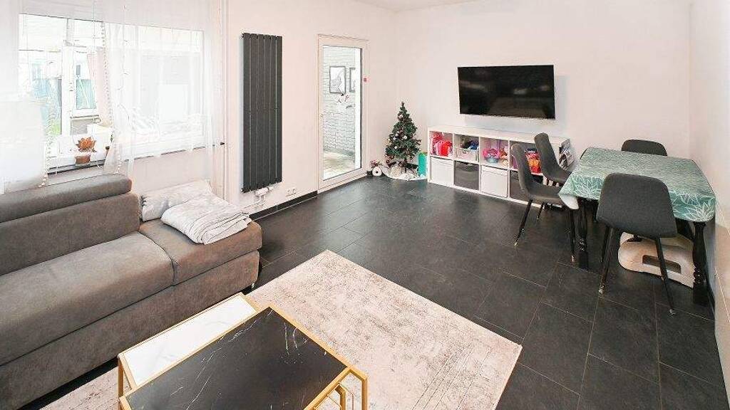 Reihenmittelhaus zum Kauf 229.000 € 4 Zimmer 120 m² 195 m² Grundstück Vorwerk Celle 29229