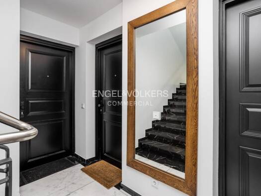 Sonstiges zum Kauf als Kapitalanlage geeignet 11.000.000 € 2.045,8 m² 1.565 m² Grundstück Schmargendorf Berlin 14193
