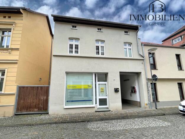 Wohnung zur Miete 276 € 1 Zimmer 33 m² 1. Geschoss frei ab 01.09.2025 Karlstraße 20 Stendal Stendal 39576