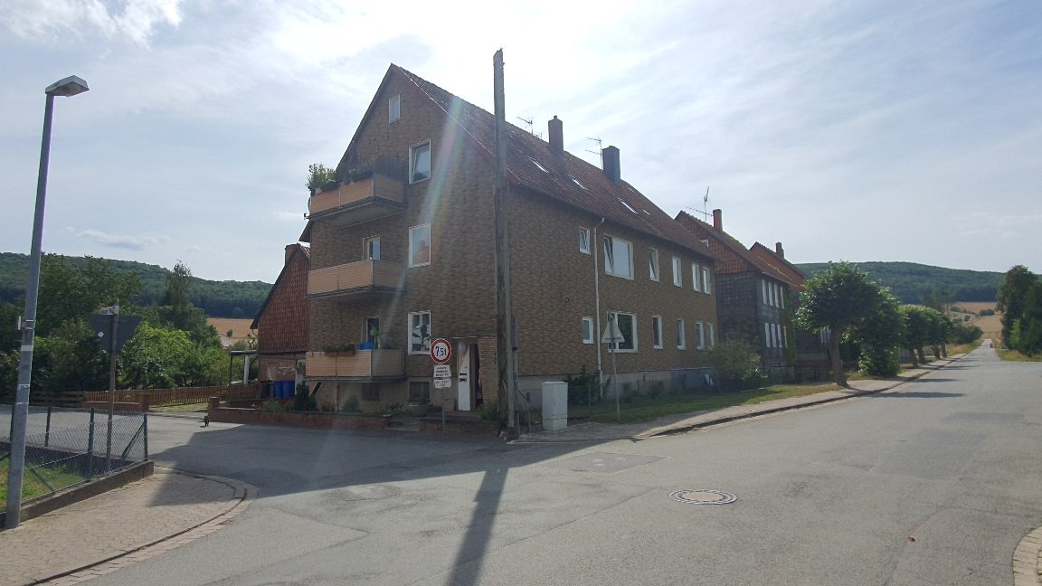 Mehrfamilienhaus zum Kauf als Kapitalanlage geeignet 295.000 € 11 Zimmer 276 m²<br/>Wohnfläche Rhönstraße 6 Meimerhausen Freden (Leine) 31084