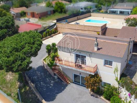 Haus zum Kauf 380.000 € 181 m² 966 m² Grundstück Vidreres 17411