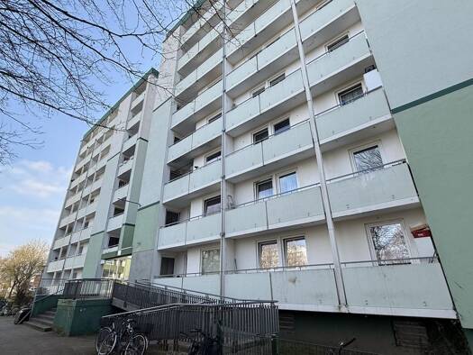 Wohnung zum Kauf 88.000 € 1,5 Zimmer 42 m² Buntekuh Lübeck 23558