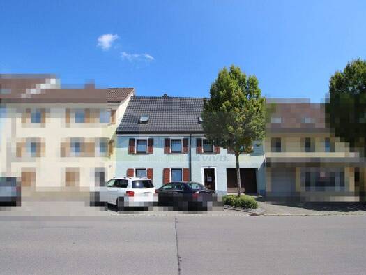 Einfamilienhaus zum Kauf 335.000 € 7 Zimmer 188 m² 349 m² Grundstück Donaueschingen 78166