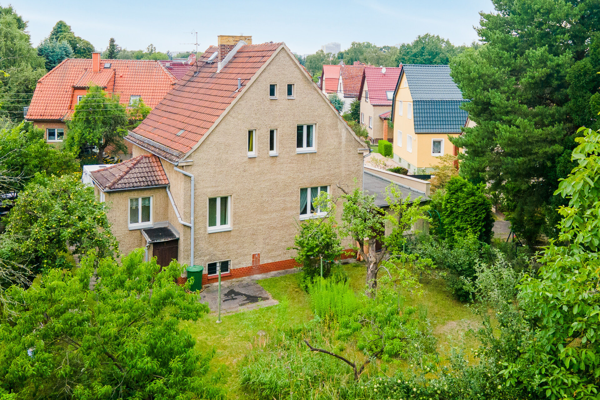 Einfamilienhaus zum Kauf 449.000 € 3 Zimmer 101,7 m²<br/>Wohnfläche 760 m²<br/>Grundstück Biesdorf Berlin 12683