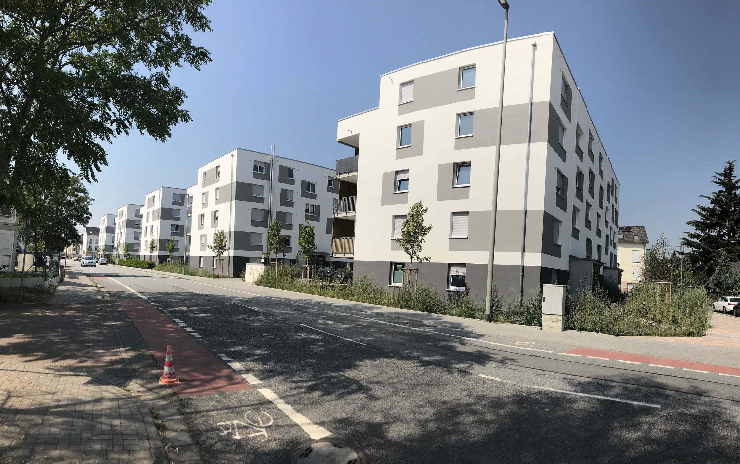 Wohnung zur Miete 1.430 € 3 Zimmer 98,5 m²<br/>Wohnfläche 4.<br/>Geschoss ab sofort<br/>Verfügbarkeit Mainblick 6 Kelsterbach 65451