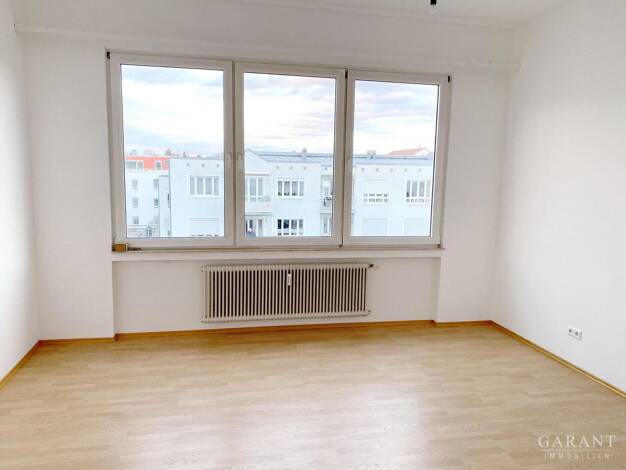 Wohnung zur Miete 490 € 1 Zimmer 25 m² 3. Geschoss Böblingen Böblingen 71032