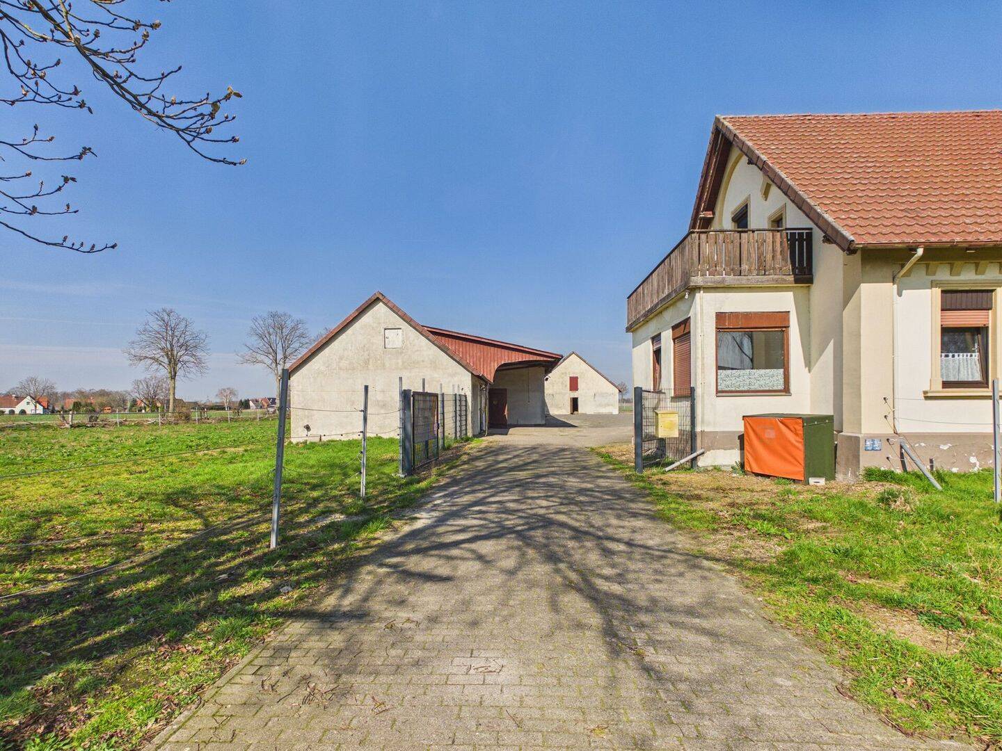 Immobilie in Siedenburg - Großer Hof für eine flexible Nutzung in Alleinlage - Bild 2