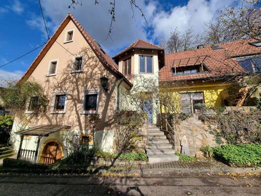 Einfamilienhaus zum Kauf 698.000 € 9 Zimmer 300 m² 826 m² Grundstück frei ab 01.08.2026 Ballrechten Ballrechten-Dottingen 79282