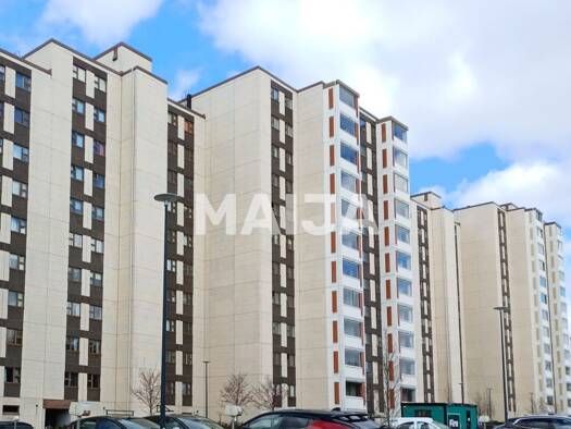 Wohnung zum Kauf 129.000 € 4 Zimmer 74 m² 6. Geschoss Myyrmäentie 4 Vantaa 01600