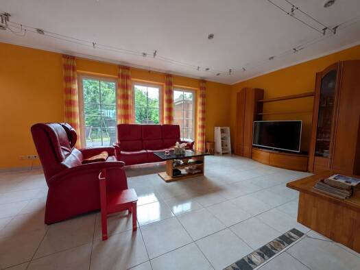 Einfamilienhaus zum Kauf 657.700 € 6 Zimmer 220 m² 706 m² Grundstück Wertingen 86637