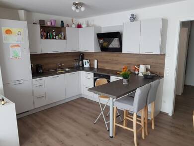 Wohnung zur Miete 825 € 2 Zimmer 60,2 m² Geschoss 1/3 frei ab 01.09.2025 Dreifaltigkeit Amberg 92224
