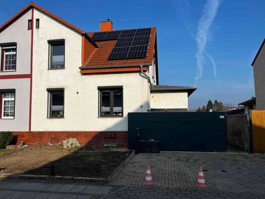 Reihenendhaus zum Kauf 269.000 € 4 Zimmer 140 m² 1.300 m² Grundstück Egeln Egeln 39435
