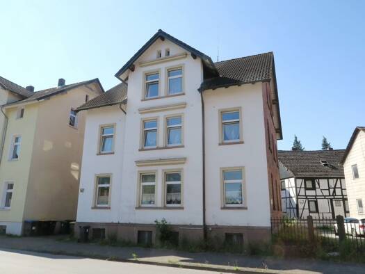 Mehrfamilienhaus zum Kauf provisionsfrei 130.000 € 9 Zimmer 244 m² Holzminden Holzminden 37603