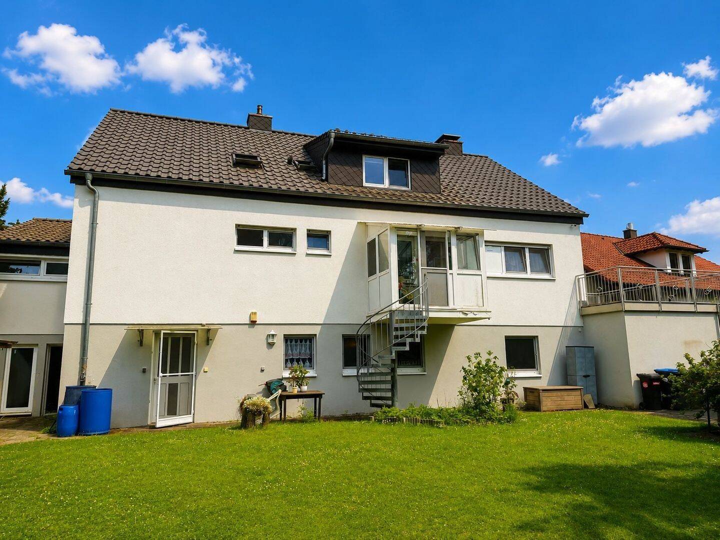 Mehrfamilienhaus zum Kauf - Ansicht 2