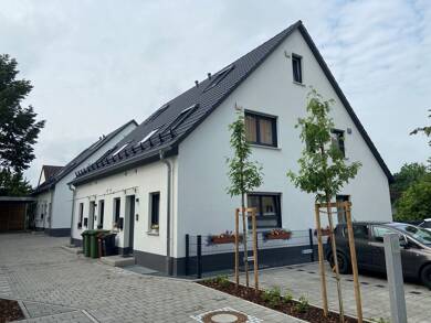 Doppelhaushälfte zum Kauf provisionsfrei 692.600 € 4 Zimmer 117 m² 239 m² Grundstück frei ab 01.09.2026 Buch Nürnberg 90427