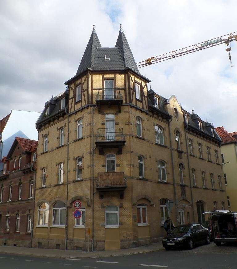 Wohnung zur Miete 900 € 3 Zimmer 84,3 m²<br/>Wohnfläche 1.<br/>Geschoss 15.03.2025<br/>Verfügbarkeit Kronfeldstraße 11 Jena - Süd Jena 07743