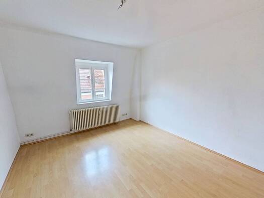 WG-Zimmer zur Miete 369 € 2 Zimmer 43,9 m² 4. Geschoss frei ab sofort Bertuchstraße 50 Nordvorstadt Weimar 99423