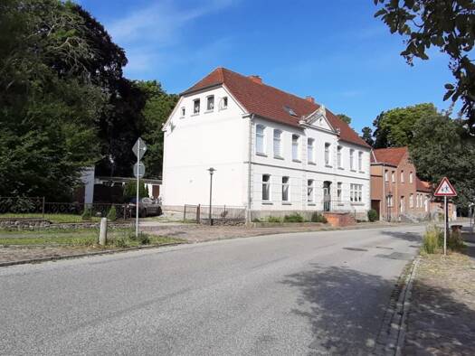 Mehrfamilienhaus zum Kauf 475.000 € 14 Zimmer 327,2 m² 872 m² Grundstück Klütz 23948