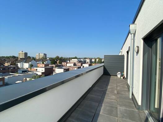 Penthouse zur Miete 1.202 € 3 Zimmer 93 m² Geschoss 4/4 frei ab sofort Düren Düren 52351