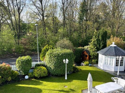 Doppelhaushälfte zum Kauf 829.000 € 4 Zimmer 137 m² 537 m² Grundstück Dietzenbach 63128