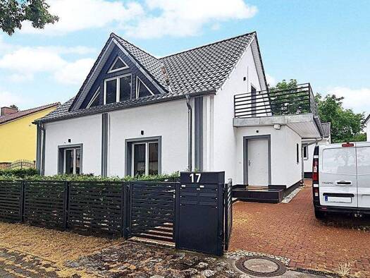 Haus zum Kauf 450.000 € 8 Zimmer 296 m² 894 m² Grundstück frei ab sofort Dorfaue 17 Telz Mittenwalde 15749