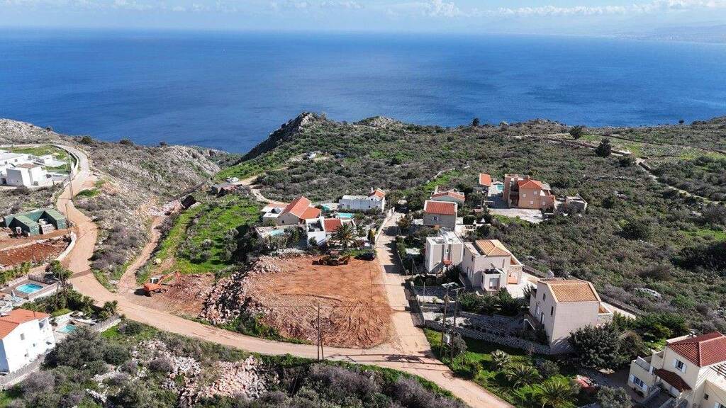 Reihenendhaus zum Kauf - Erstbezug 75.000 € 2 Zimmer 30 m² frei ab 31.08.2026 Kefalas 73008