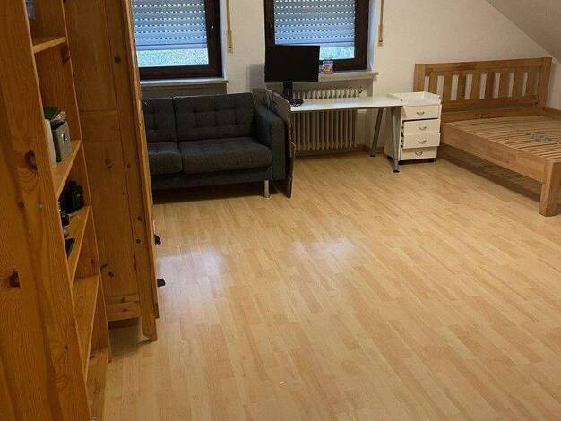 Wohnung zur Miete 550 € 4 Zimmer 74,2 m² 2. Geschoss Pommernstr. 4 Diespeck 91456