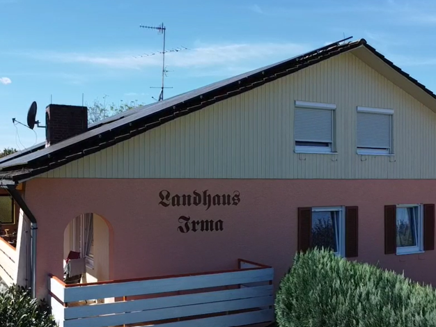 Hotel zum Kauf 699.000 € 17 Betten 319 m² Gastrofläche Würding Bad Füssing 94072