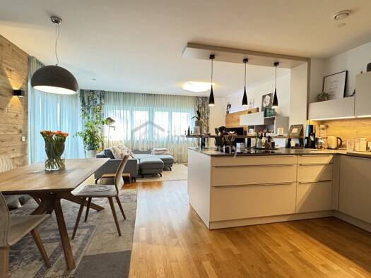 Reihenmittelhaus zum Kauf 1.088.000 € 5 Zimmer 128,1 m² frei ab 01.06.2026 Seewalchen am Attersee 4863