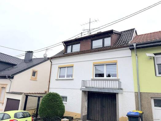 Einfamilienhaus zum Kauf 219.000 € 6 Zimmer 168 m² 1.468 m² Grundstück frei ab 01.03.2026 Püttlingen 66346