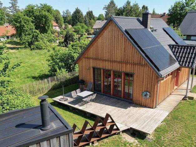 Haus zum Kauf 350.000 € 4 Zimmer 84 m² 425 m² Grundstück Rieth Luckow / Rieth 17375