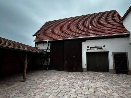 Haus zur Miete 1.400 € 7 Zimmer 181 m² 360 m² Grundstück frei ab sofort Kreuzwertheim 97892