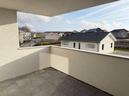 Wohnung zur Miete - Erstbezug 1.150 € 3 Zimmer 104,5 m² 2. Geschoss frei ab sofort Gerolzhofen 97447