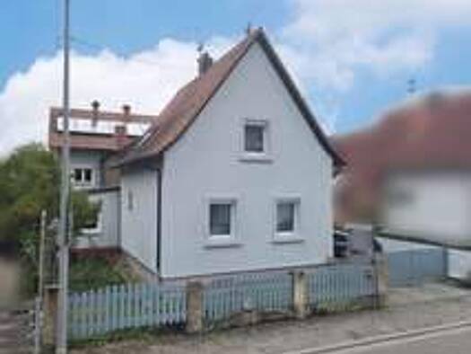 Doppelhaushälfte zum Kauf 199.000 € 3 Zimmer 105 m² 200 m² Grundstück frei ab sofort Untere Hauptstraße 106 Lustadt 67363