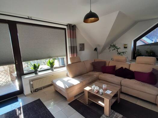 Wohnung zur Miete 600 € 4,5 Zimmer 90 m² Geschoss 1/2 frei ab sofort Sandfuhrstr. 10 b Stiepel Bochum 44797