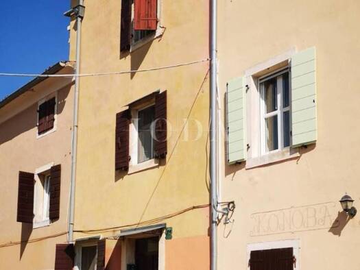 Haus zum Kauf 169.000 € 4 Zimmer 105 m² Bale