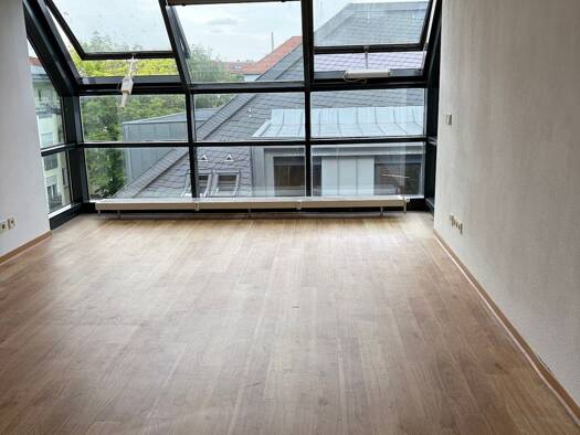 Wohnung zur Miete 350 € 1 Zimmer 29 m² 3. Geschoss Königsbrücker Straße 61 a Äußere Neustadt Ortsamtsbereich Neustadt 01099