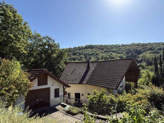 Einfamilienhaus zum Kauf 445.000 € 6,5 Zimmer 211 m² 1.121 m² Grundstück Braunsbach 74542