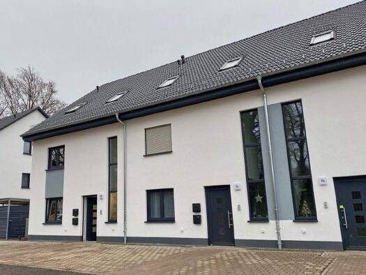 Wohnung zur Miete 795 € 4 Zimmer 106 m² Tambach-Dietharz 99897