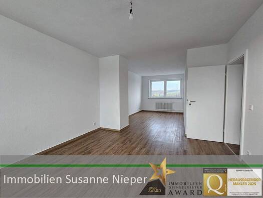 Wohnung zur Miete 592 € 3 Zimmer 78,9 m² Heinrich-Böll-Straße 200 Barmen Wuppertal 42277