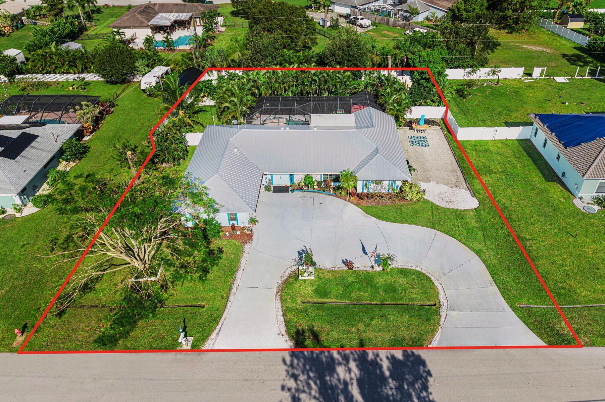 Einfamilienhaus zum Kauf 494.682 € 5 Zimmer 219,2 m²<br/>Wohnfläche 1.780,6 m²<br/>Grundstück Southeast Abcor Road 2266 Port St. Lucie 34952