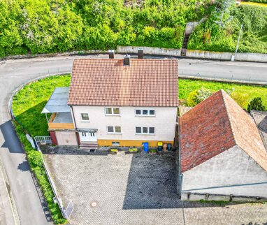 Mehrfamilienhaus zum Kauf 325.000 € 7 Zimmer 150 m² 737 m² Grundstück Leinach 97274