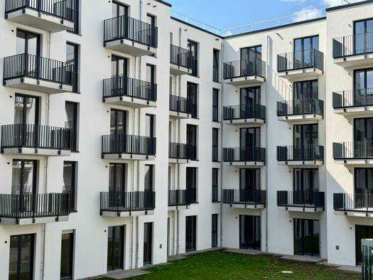 Wohnung zur Miete - Erstbezug nur mit Wohnberechtigungsschein 404 € 2 Zimmer 57,7 m² EG frei ab 16.11.2026 Konrad-Wolf-Straße Alt-Hohenschönhausen Lichtenberg 13055