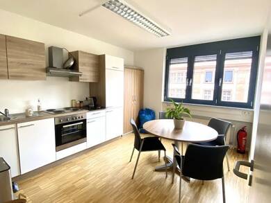Büro-/Praxisfläche zur Miete 1.100 € 4 Zimmer 95 m² Bürofläche Jungbusch Mannheim 68159