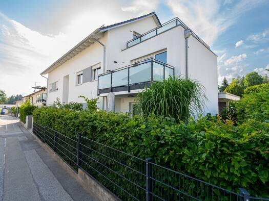 Wohnung zur Miete 770 € 3 Zimmer 82,9 m² 1. Geschoss frei ab 01.10.2026 Steinach 94377