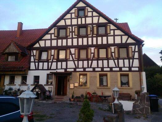 Immobilie zum Kauf als Kapitalanlage geeignet 450.000 € 9 Zimmer 380 m² 1.627 m² Grundstück Seibotenberg Gerabronn 74582