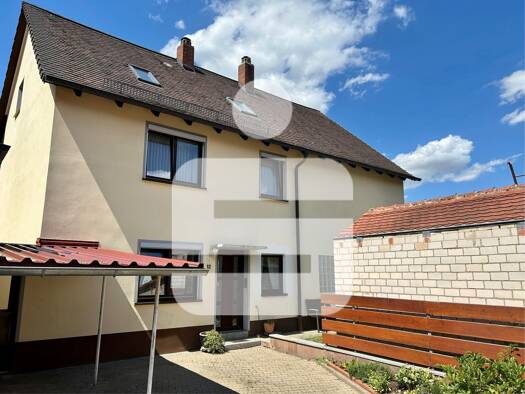 Mehrfamilienhaus zum Kauf 362.000 € 7 Zimmer 152 m² 267 m² Grundstück Höchstadt Höchstadt a.d.Aisch 91315